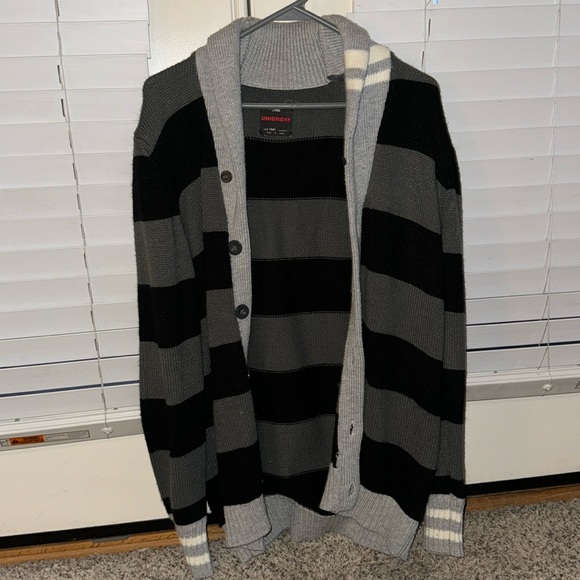 Urban bay Cardigan - Picture 1 of 2